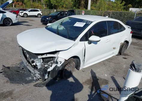 2021 Toyota Corolla Le z USA, uszkodzony, nr VIN JTDEPMAE4MJ166640